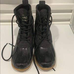 G.H. Bass duck style low boots